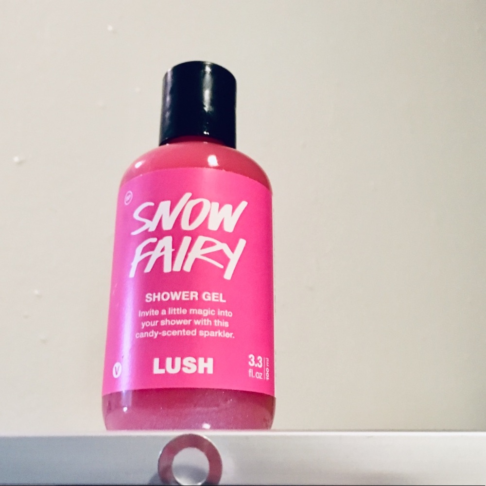 LUSH Cosmetics Snow Fairy Shower Gel 2018